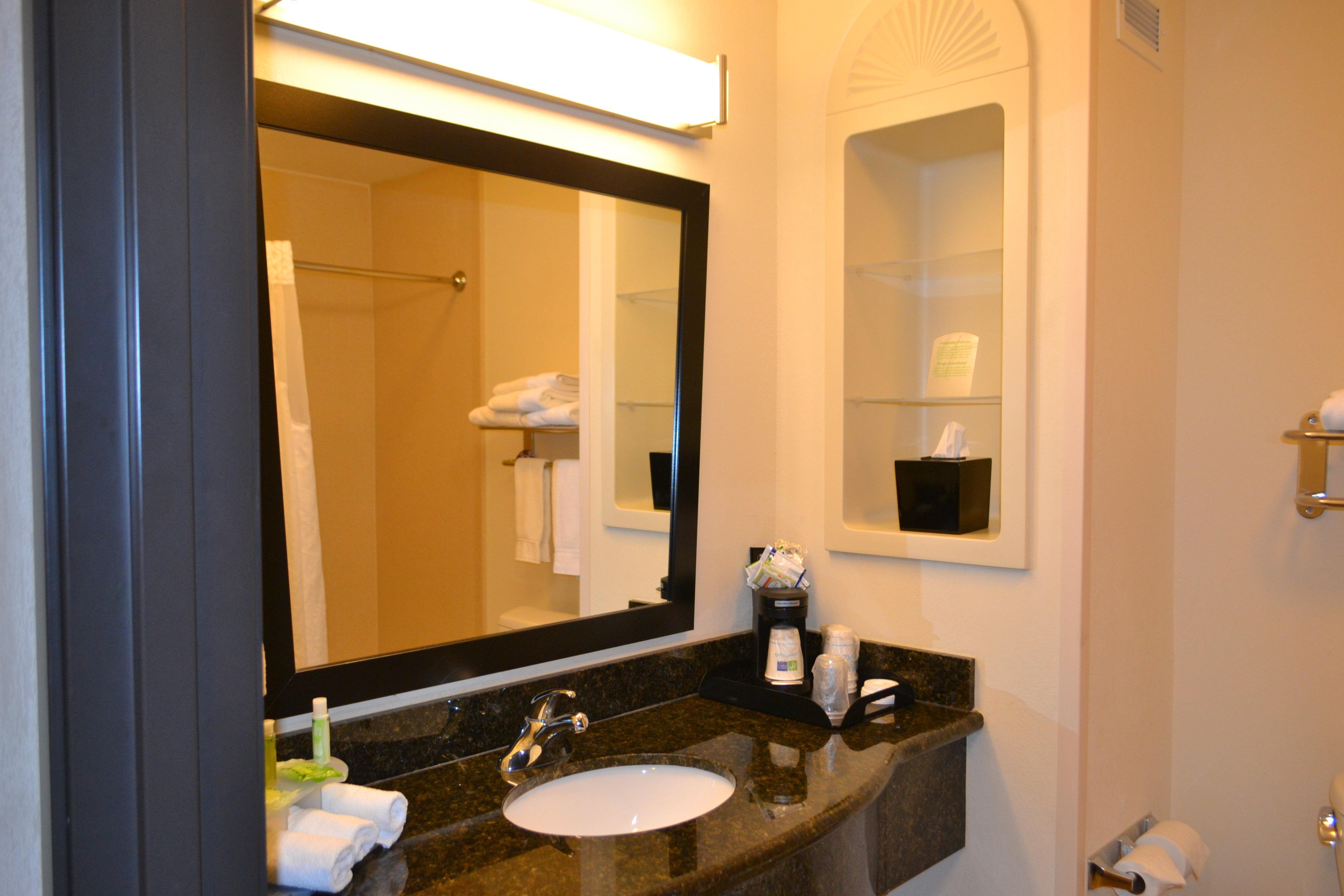 Holiday Inn Express Hotel And Suites - Odessa By Ihg Экстерьер фото